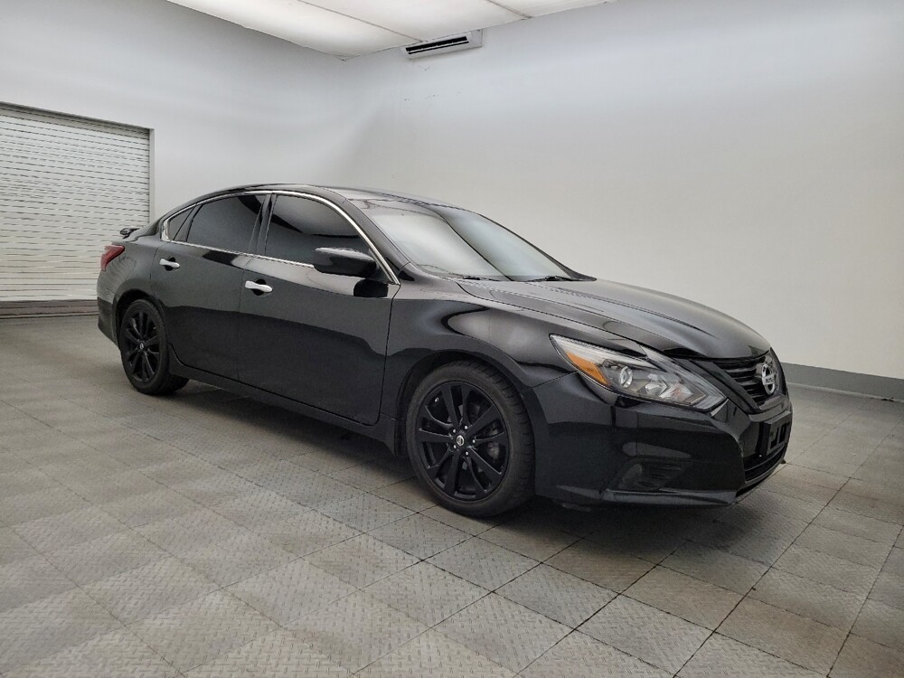 2018 Nissan Altima in Phoenix, AZ 85022 - 18071076 11