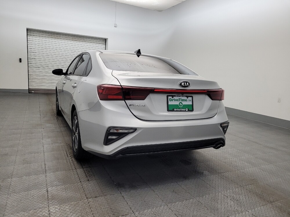 2019 Kia Forte in Tucson, AZ 85705 - 18071082 6