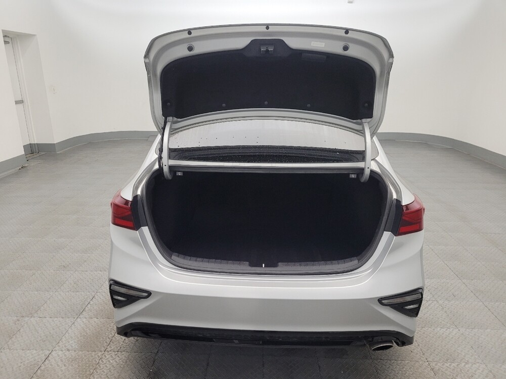 2019 Kia Forte in Tucson, AZ 85705 - 18071082 29