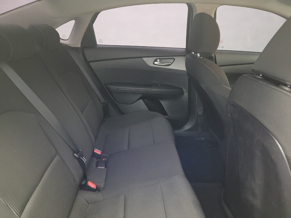 2019 Kia Forte in Tucson, AZ 85705 - 18071082 19