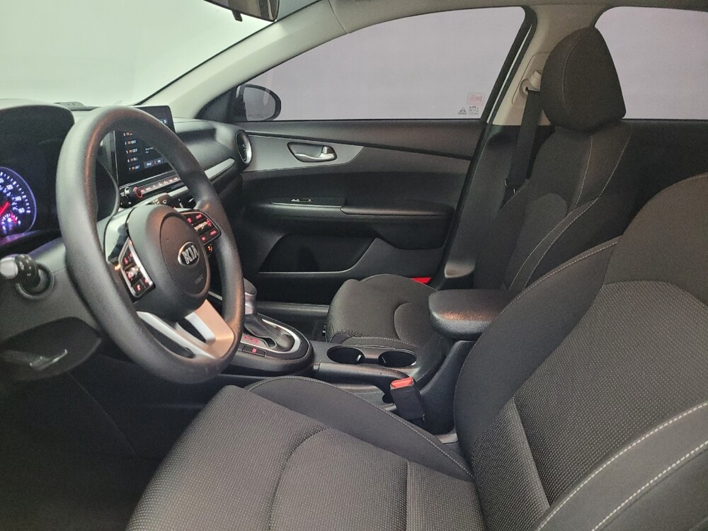 2019 Kia Forte in Tucson, AZ 85705 - 18071082 17