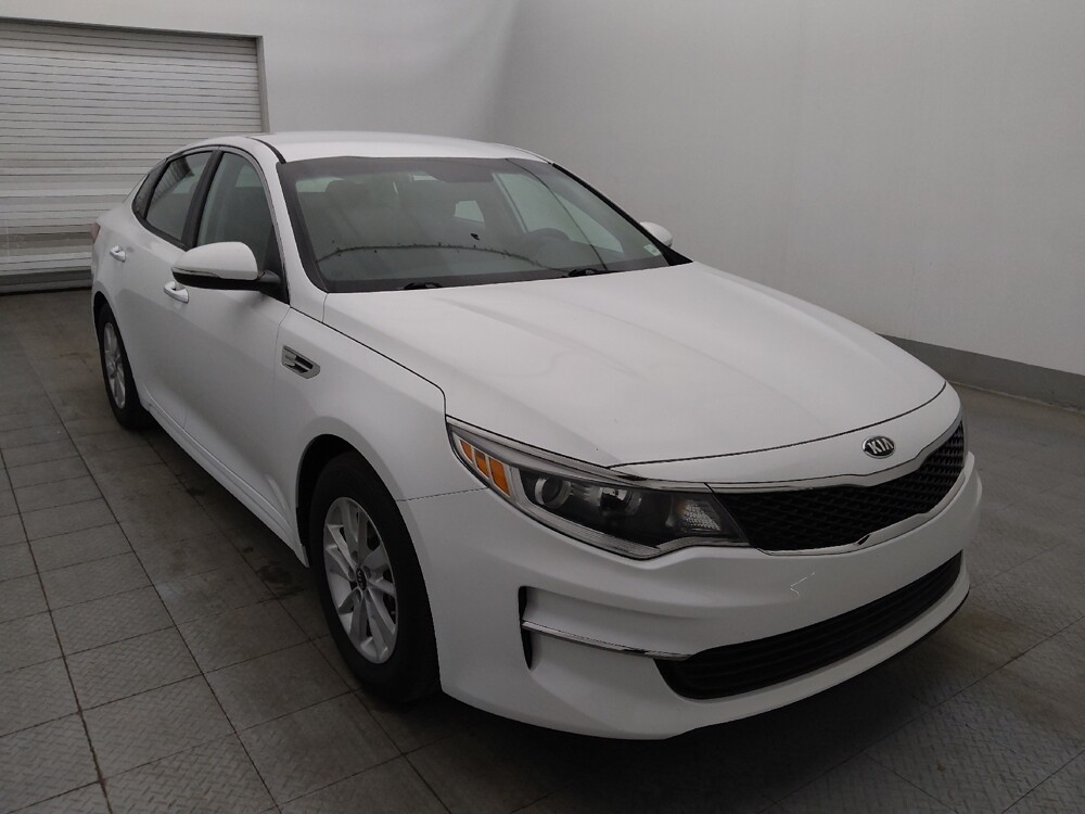 2017 Kia Optima in Bradenton, FL 34207 - 18071088 13