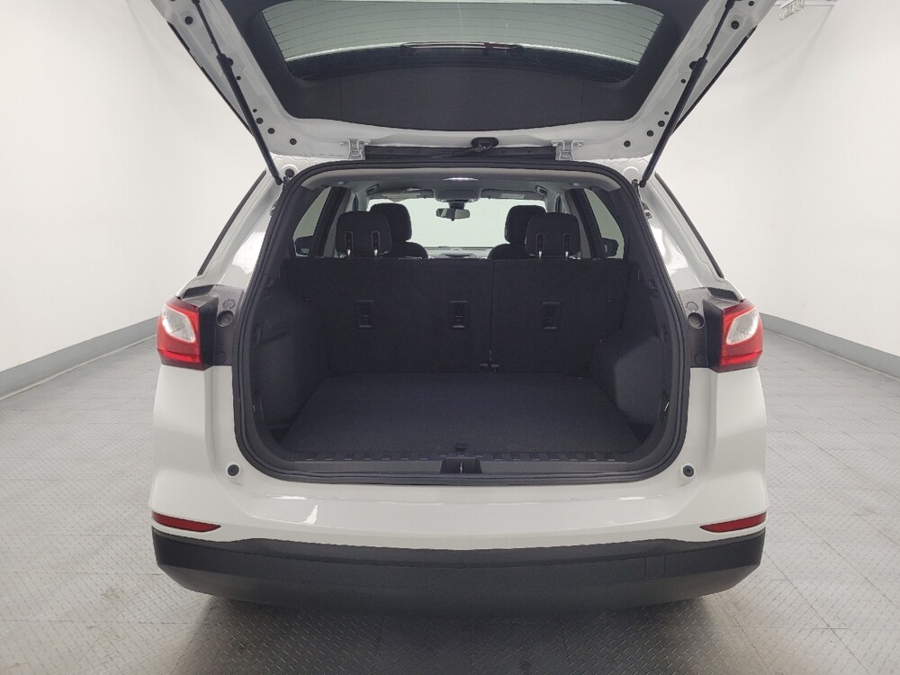 2020 Chevrolet Equinox in Las Vegas, NV 89104 - 18071098 29