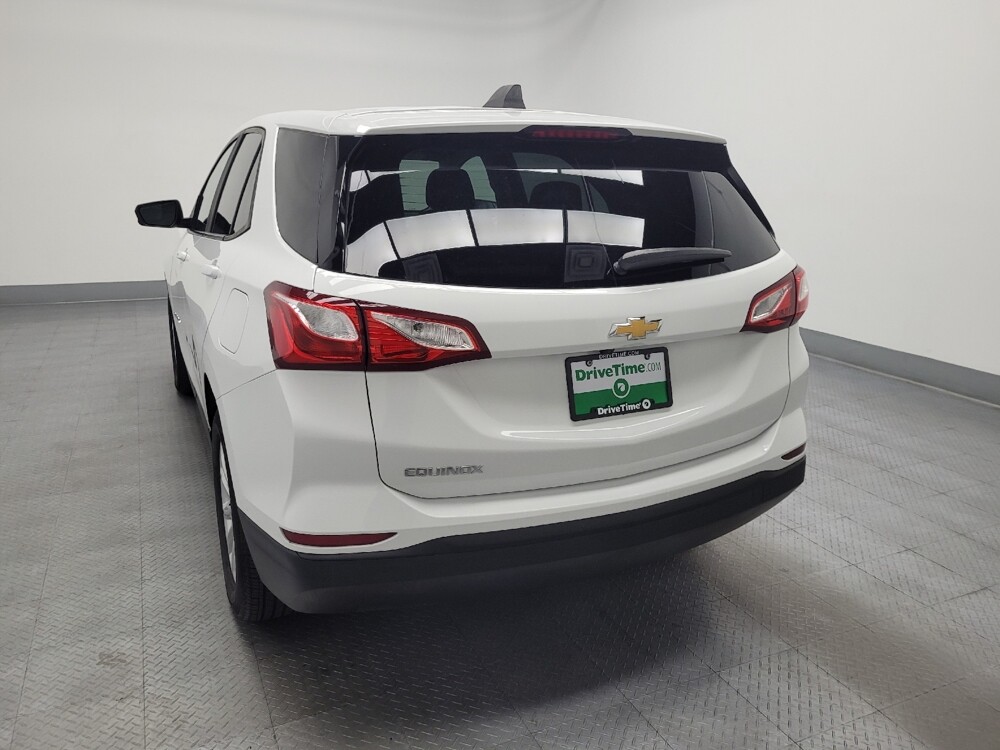 2020 Chevrolet Equinox in Las Vegas, NV 89104 - 18071098 6