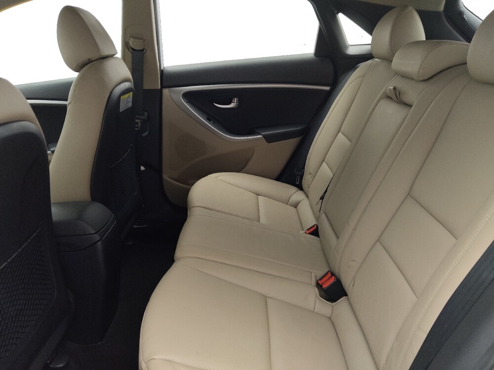 2017 Hyundai Elantra in Miami, FL 33157 - 18071105 18