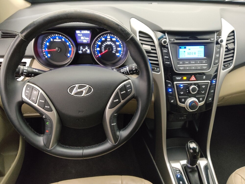 2017 Hyundai Elantra in Miami, FL 33157 - 18071105 22