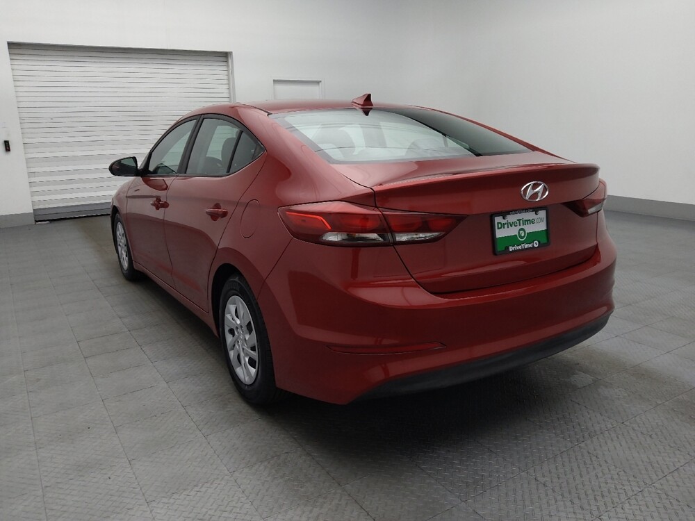 2017 Hyundai Elantra in Savannah, GA 31419 - 18071109 5