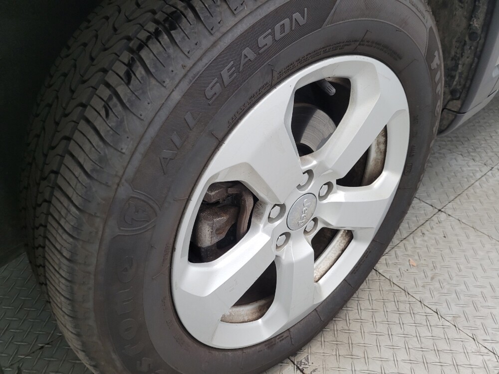 2018 Jeep Compass in Tucson, AZ 85705 - 18071124 31