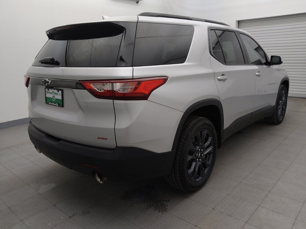 2019 Chevrolet Traverse in Houston, TX 77074 - 18071137 9