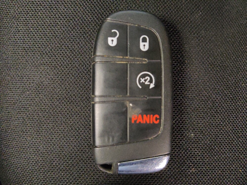 2019 Jeep Renegade in Houston, TX 77060 - 18071147 32