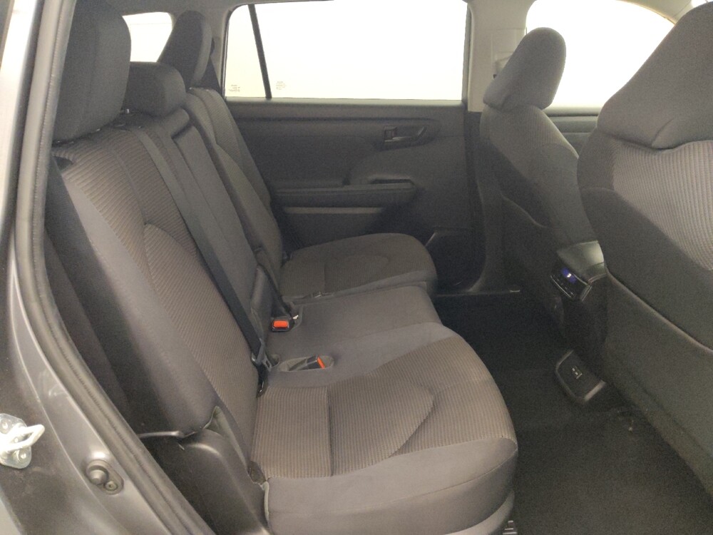 2022 Toyota Highlander in Houston, TX 77034 - 18071152 19