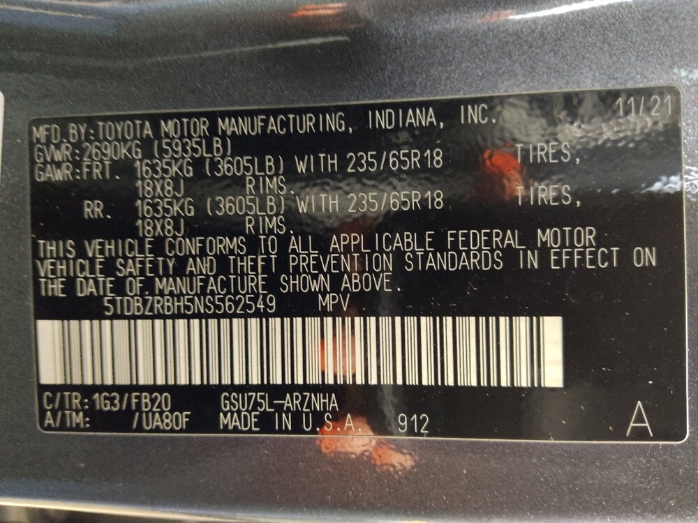 2022 Toyota Highlander in Houston, TX 77034 - 18071152 33