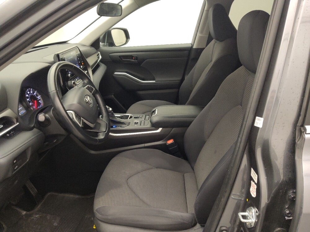 2022 Toyota Highlander in Houston, TX 77034 - 18071152 17