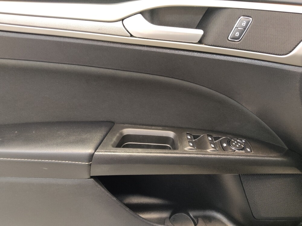 2019 Ford Fusion in Cincinnati, OH 45255 - 18071154 27