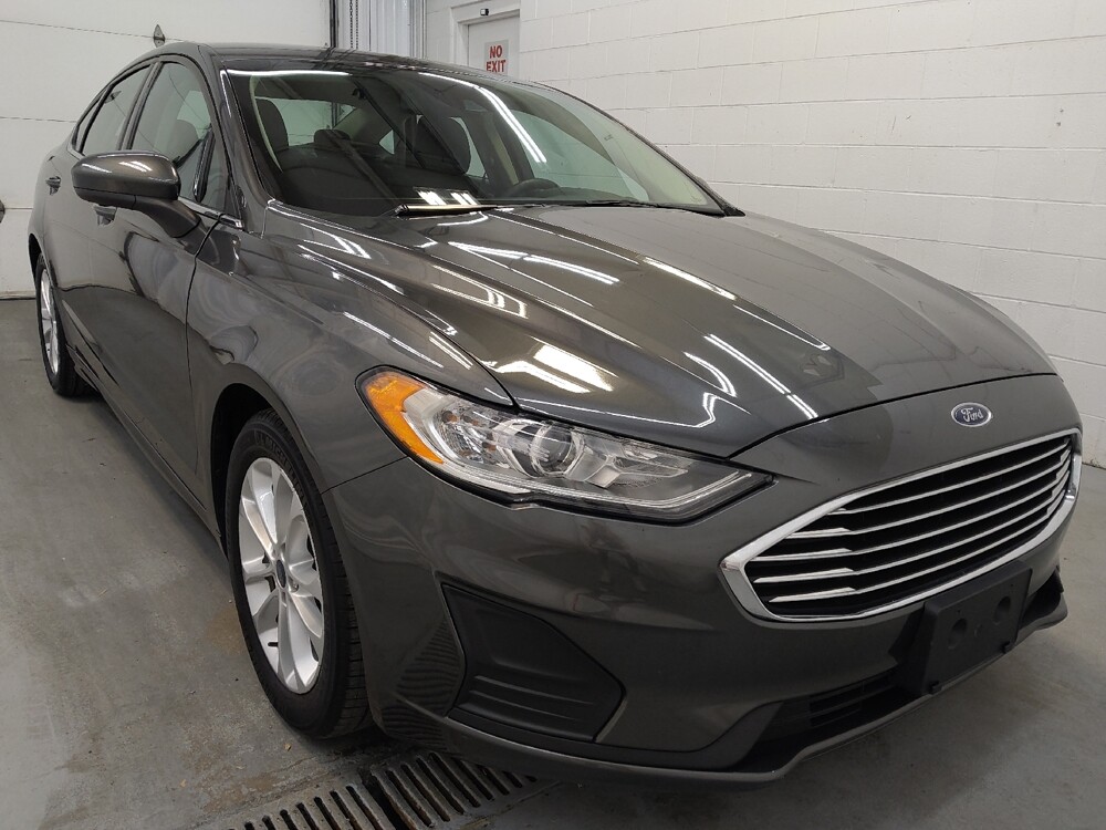 2019 Ford Fusion in Cincinnati, OH 45255 - 18071154 13