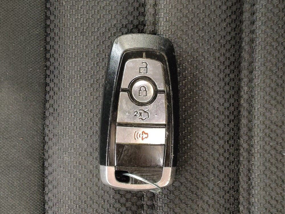 2019 Ford Fusion in Cincinnati, OH 45255 - 18071154 32