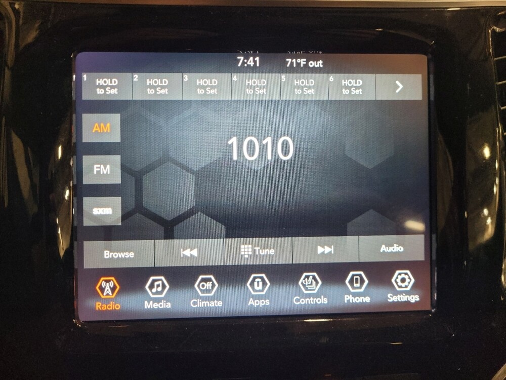 2022 Jeep Cherokee in Temple Hills, MD 20746 - 18071188 25