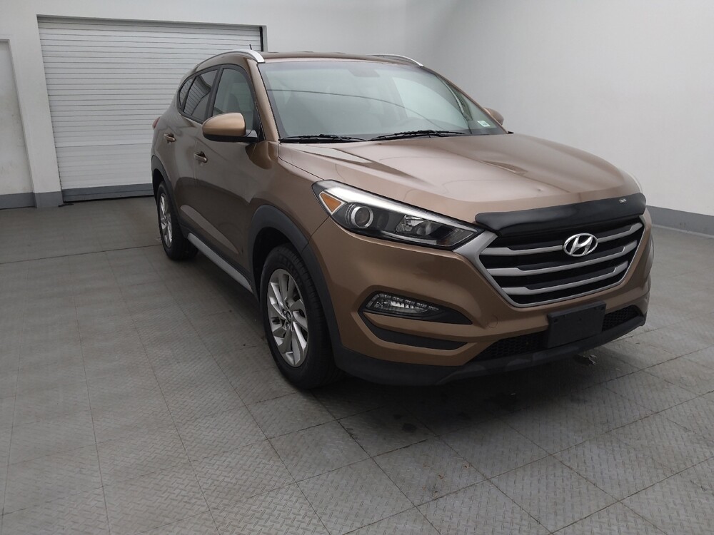2017 Hyundai Tucson in Gladstone, MO 64118 - 18071200 14