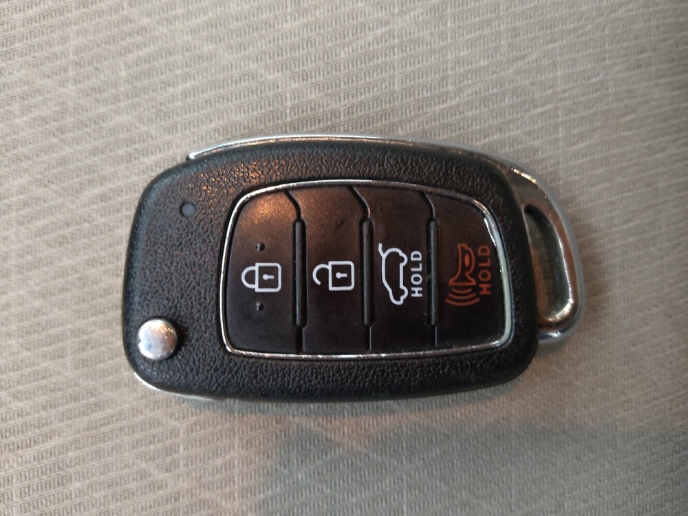 2017 Hyundai Tucson in Gladstone, MO 64118 - 18071200 32