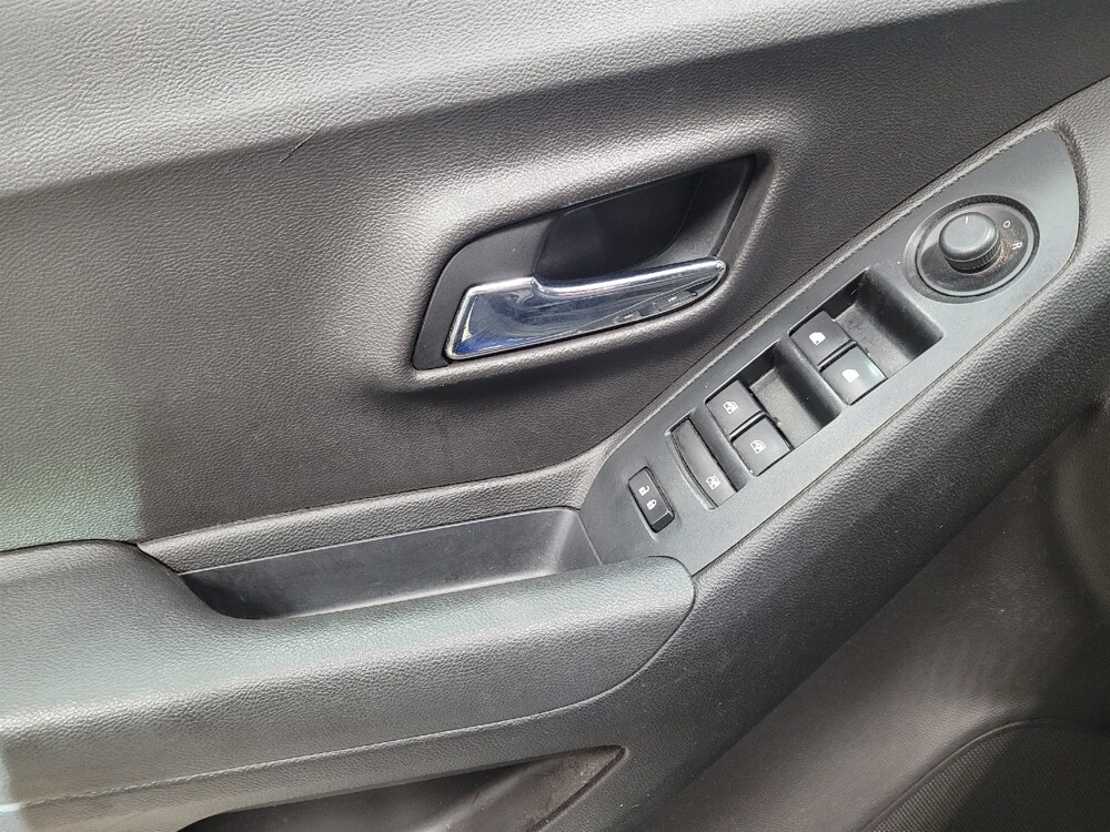 2017 Chevrolet Trax in Temple, TX 76502 - 18071216 27