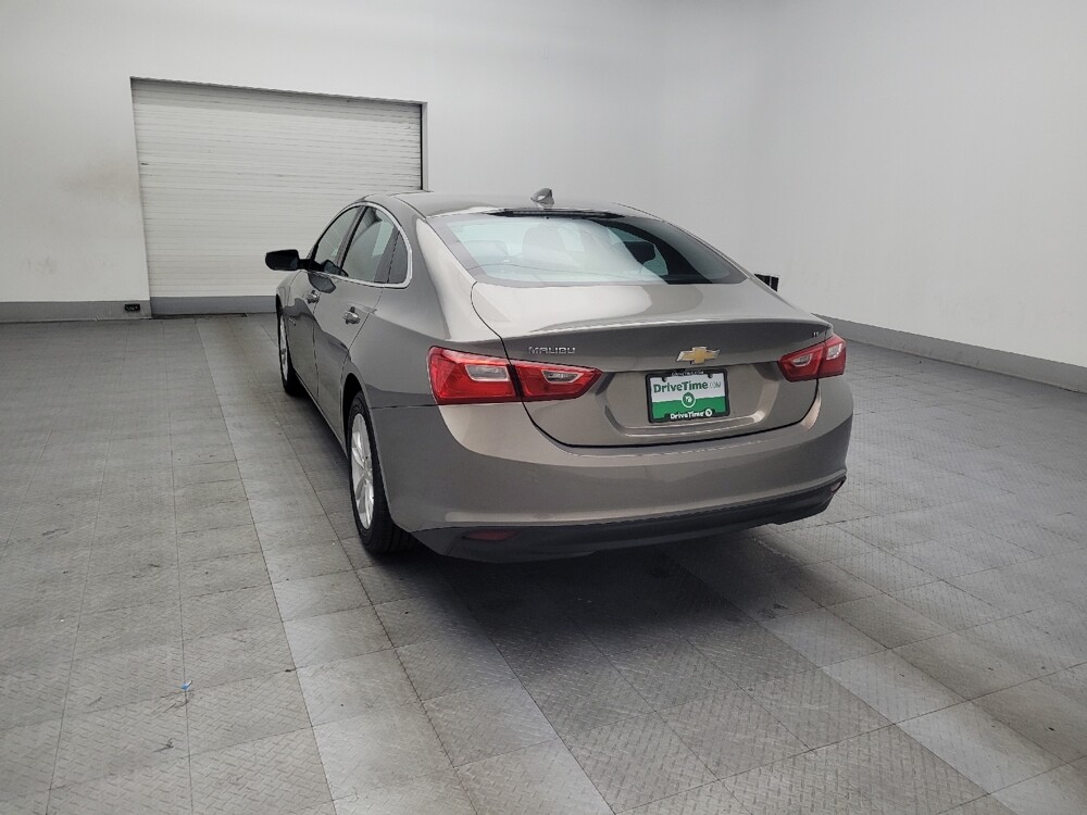 2017 Chevrolet Malibu in Athens, GA 30606 - 18071218 5