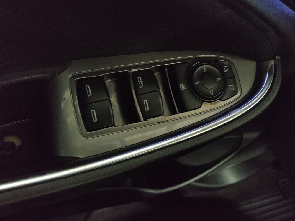 2017 Chevrolet Malibu in Athens, GA 30606 - 18071218 27