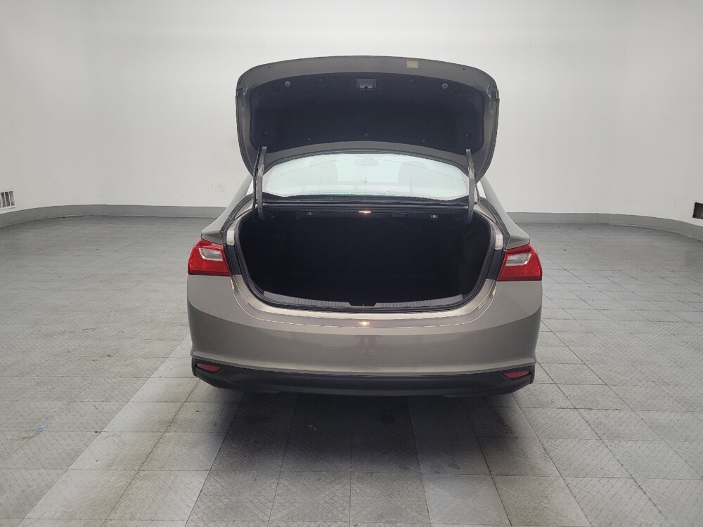 2017 Chevrolet Malibu in Athens, GA 30606 - 18071218 29