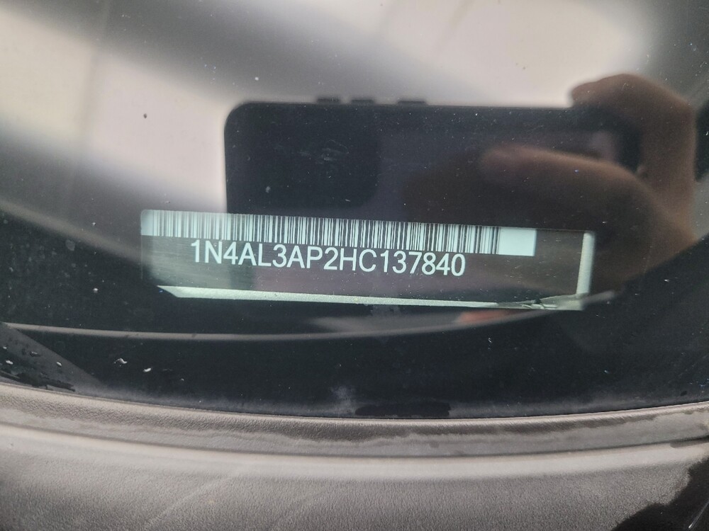 2017 Nissan Altima in Ft Wayne, IN 46805 - 18071234 33