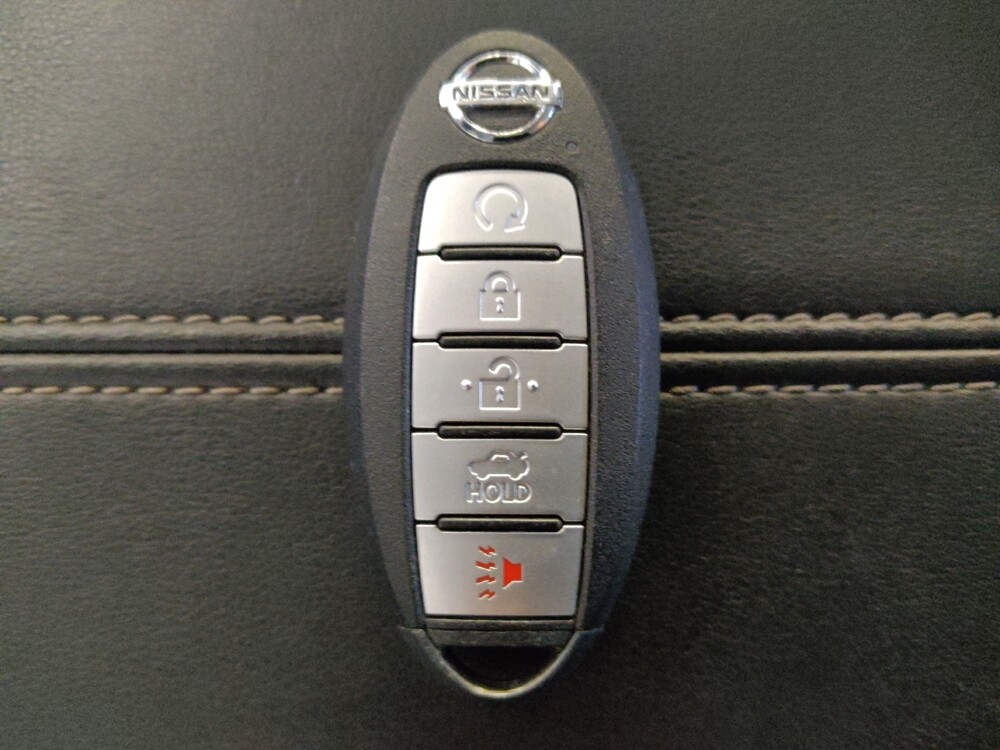 2019 Nissan Altima in Houston, TX 77060 - 18071251 32