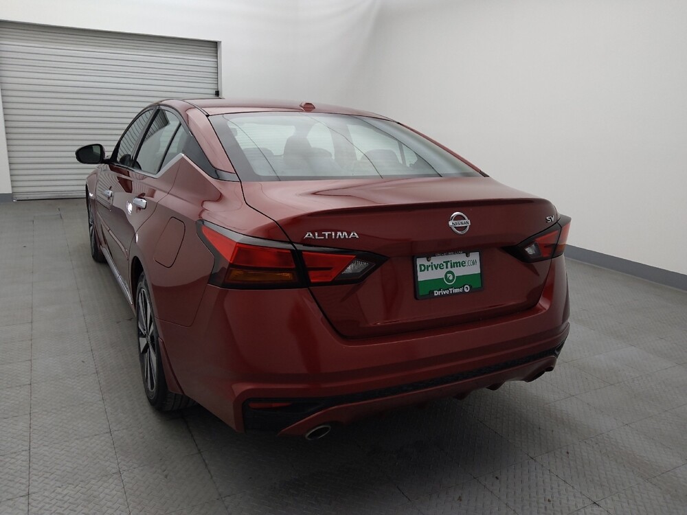 2019 Nissan Altima in Houston, TX 77060 - 18071251 6