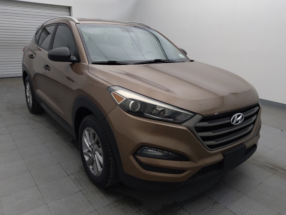 2016 Hyundai Tucson in Houston, TX 77034 - 18071315 13