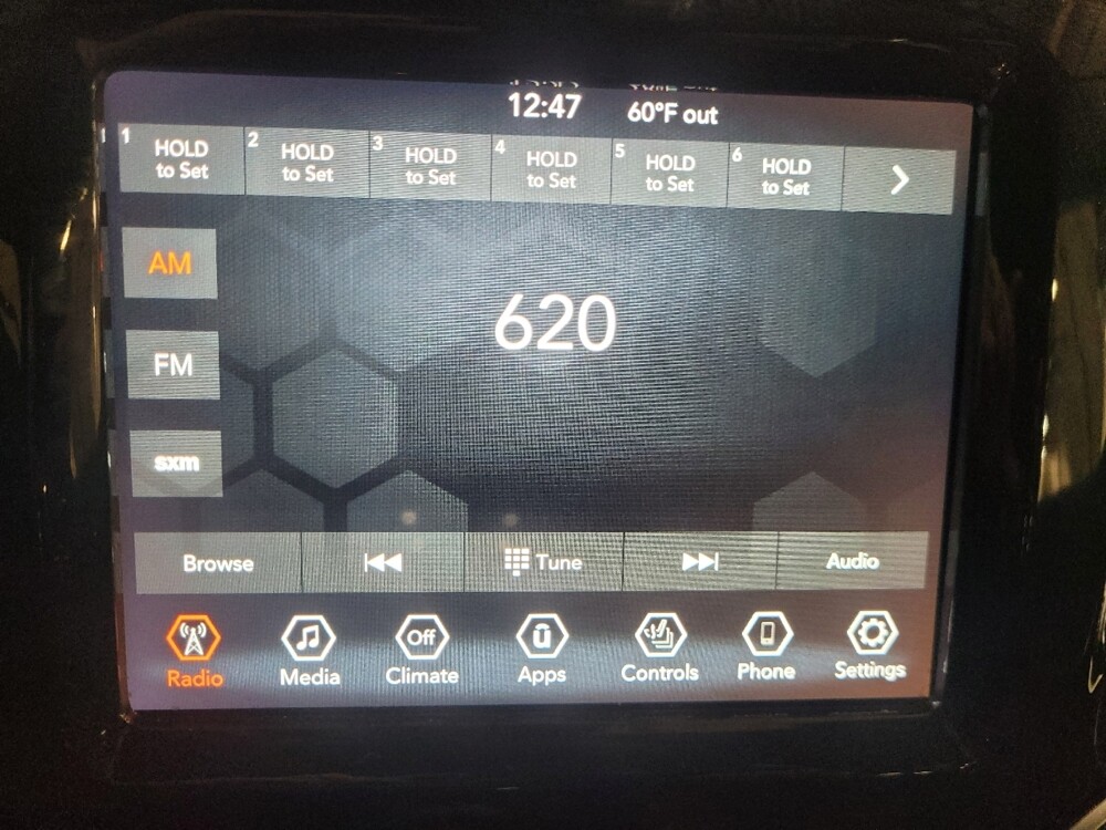 2022 Jeep Cherokee in Woodbridge, VA 22191 - 18071317 25