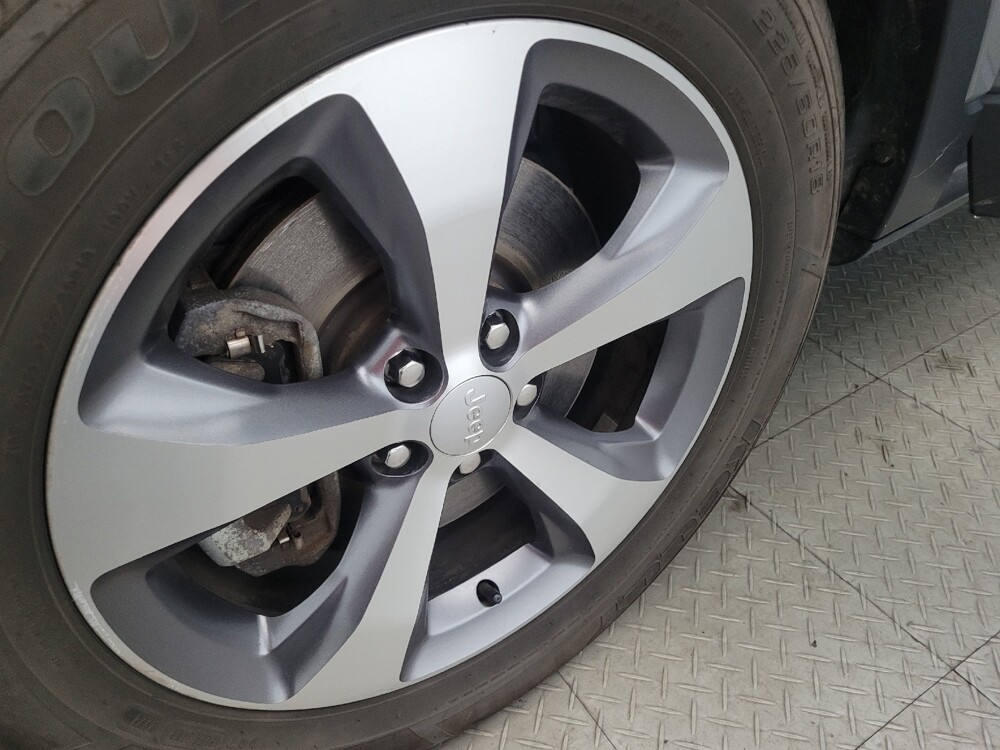 2022 Jeep Cherokee in Woodbridge, VA 22191 - 18071317 31