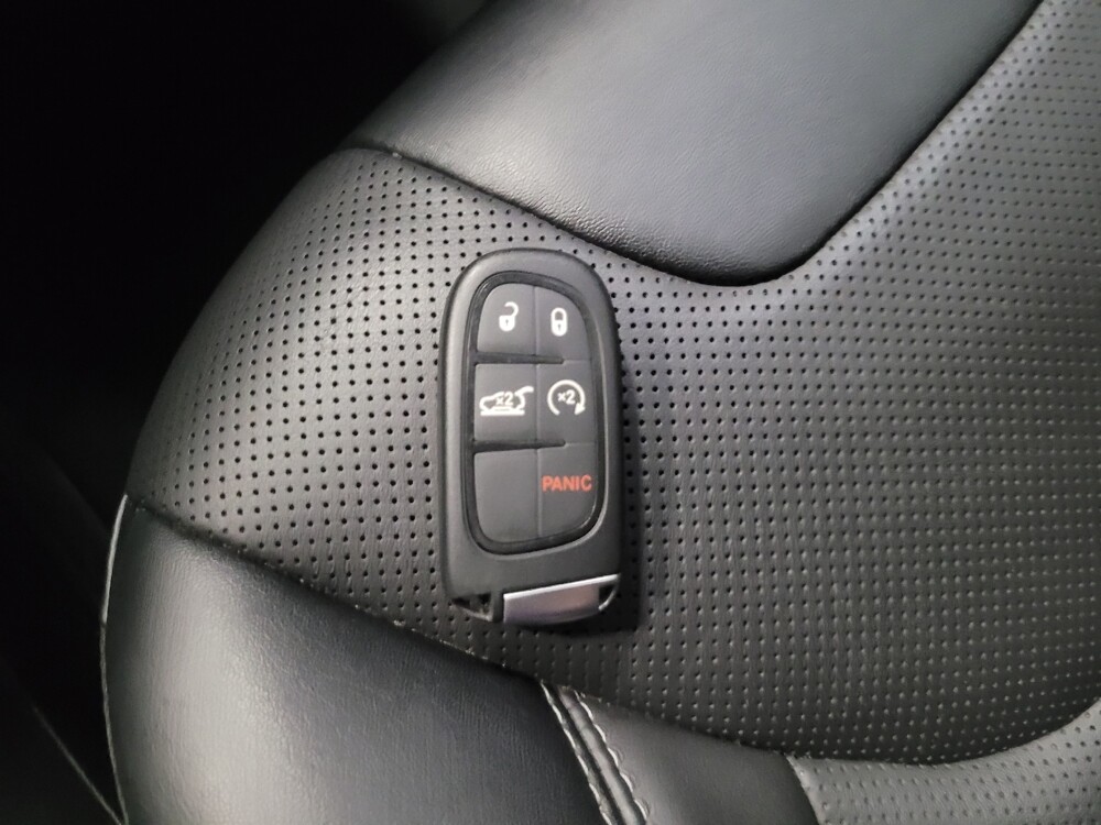 2022 Jeep Cherokee in Woodbridge, VA 22191 - 18071317 32