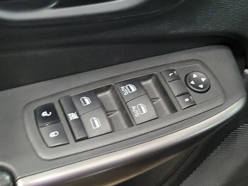 2022 Jeep Cherokee in Woodbridge, VA 22191 - 18071317 27