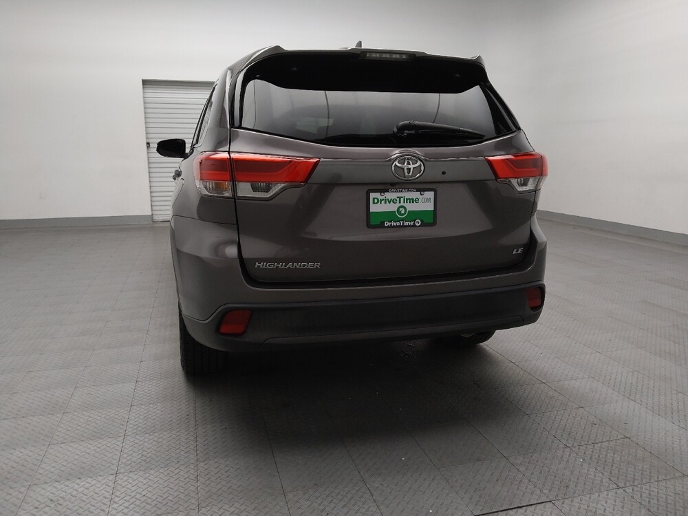 2019 Toyota Highlander in Arlington, TX 76011 - 18071333 6