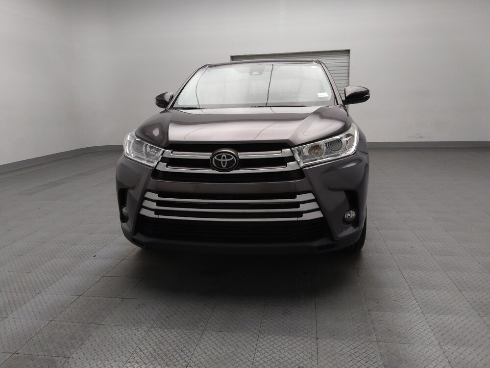 2019 Toyota Highlander in Arlington, TX 76011 - 18071333 15