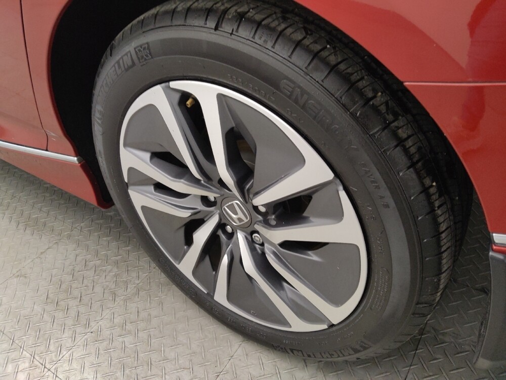 2018 Honda Accord in Houston, TX 77074 - 18071366 31