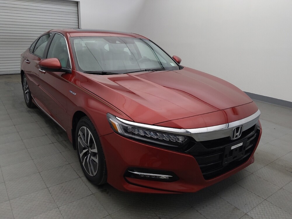 2018 Honda Accord in Houston, TX 77074 - 18071366 13