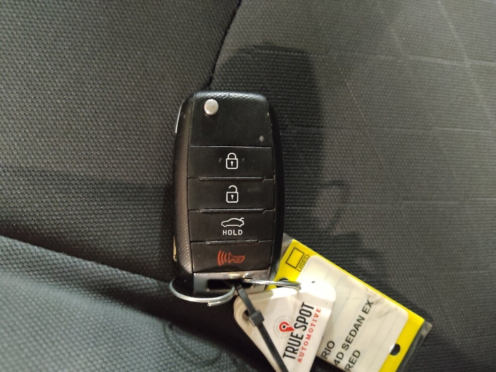 2017 Kia Rio in Arlington, TX 76011 - 18071395 32