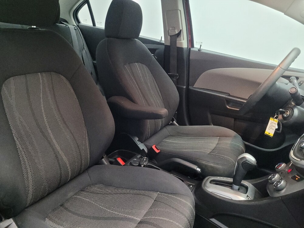 2019 Chevrolet Sonic in Jackson, MS 39211 - 18071403 21