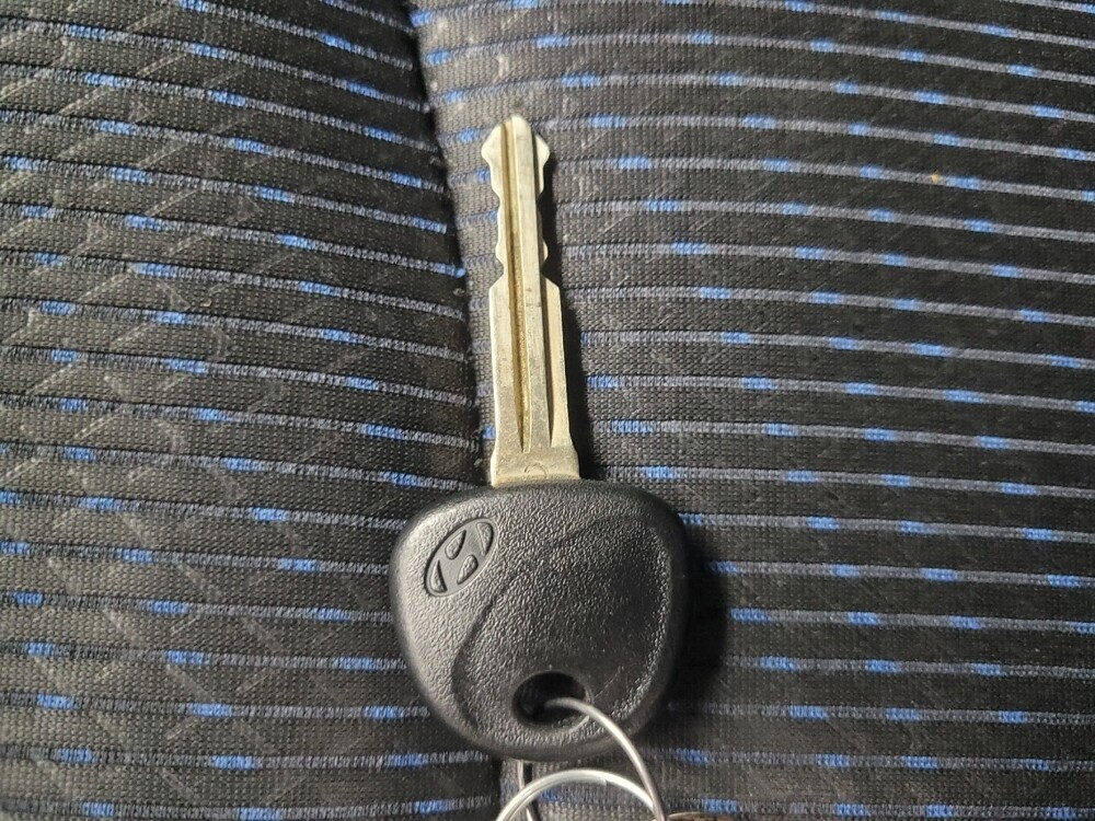 2013 Hyundai Elantra Coupe in Ft Wayne, IN 46805 - 18071427 32