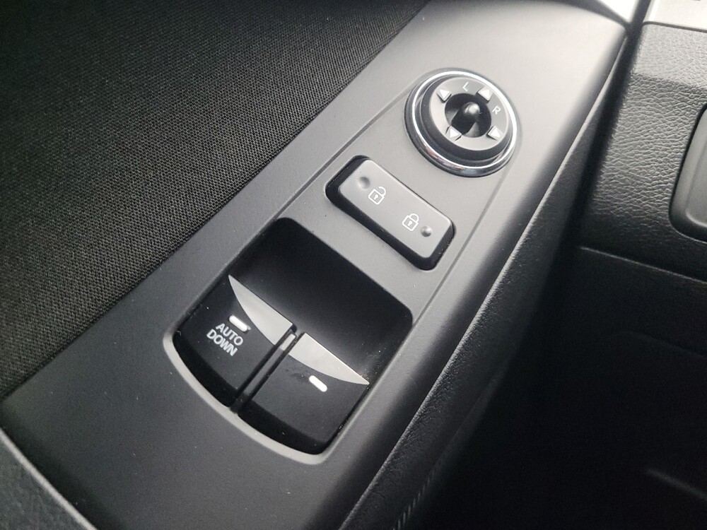 2013 Hyundai Elantra Coupe in Ft Wayne, IN 46805 - 18071427 27