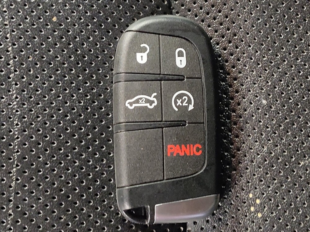 2020 Jeep Cherokee in Tyler, TX 75701 - 18071451 32