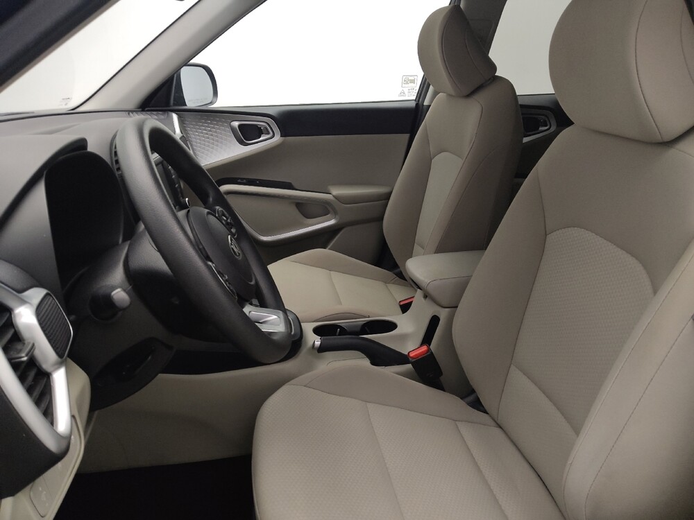 2021 Kia Soul in Miami, FL 33157 - 18071461 17