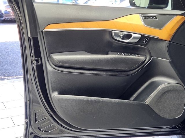 2022 Volvo XC90 in Cinnaminson, NJ 08077 - 18071479 10