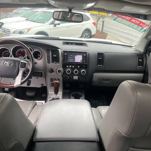 2015 Toyota Sequoia in Coeur d&amp;#039;Alene, ID 83815 - 18071480 12