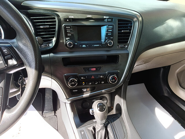 2013 Kia Optima in DuBois, PA 15801 - 18071484 3