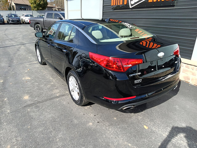 2013 Kia Optima in DuBois, PA 15801 - 18071484 8