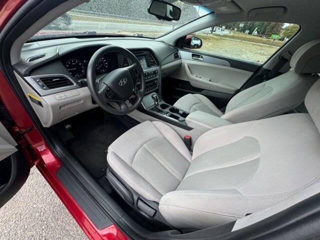 2017 Hyundai Sonata in Flowery Branch, GA 30542 - 18071487 9